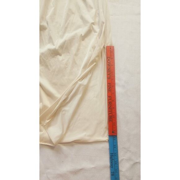 Vtg Vanity Fair Silky Champagne Beige Nylon Slip Skirt Made In USA 32" Large - Picture 3 of 10